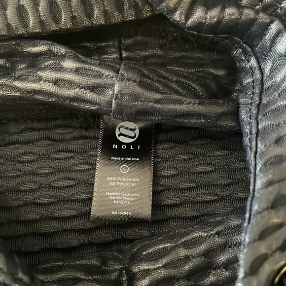 NWT Noli Liquid Mesh Icon Hoodie Black Gloss sz S - Picture 5 of 7